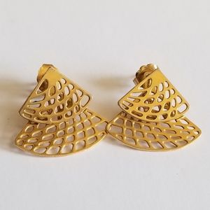 Vintage earrings fan shaped gold tone metal earring jackets